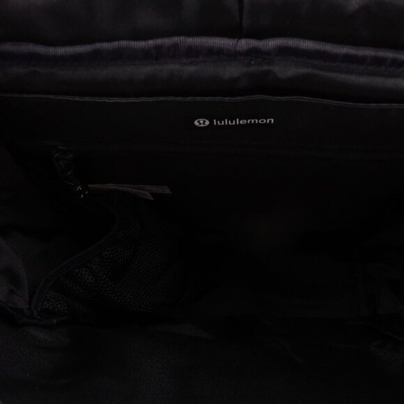 Lululemon Wunderlust Backpack 14L Navy Blue - Picture 14 of 16